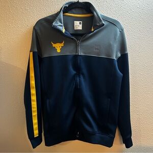 Under Armour Navy and Gray Zip-Up Sweater with Yellow Accents Size Small